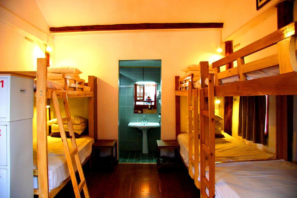 Lao Shay Youth Hostel Lijiang Lijiang  Rom bilde